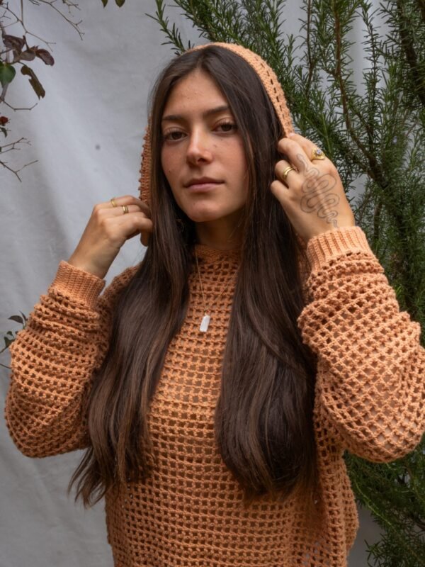 BRISAS CROCHET HOODIE